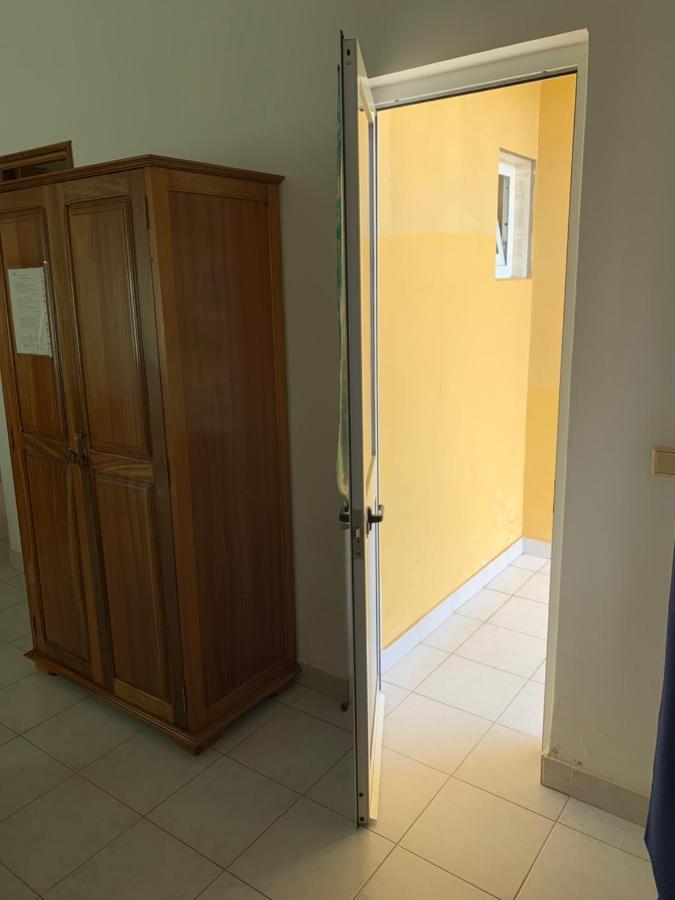 ホテル Residencial Por Do Sol Porto Novo エクステリア 写真
