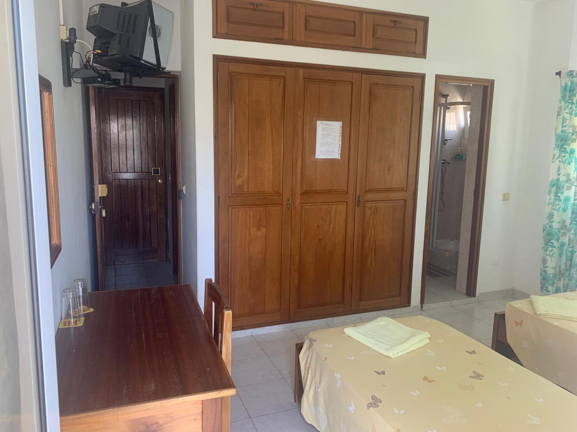 ホテル Residencial Por Do Sol Porto Novo エクステリア 写真
