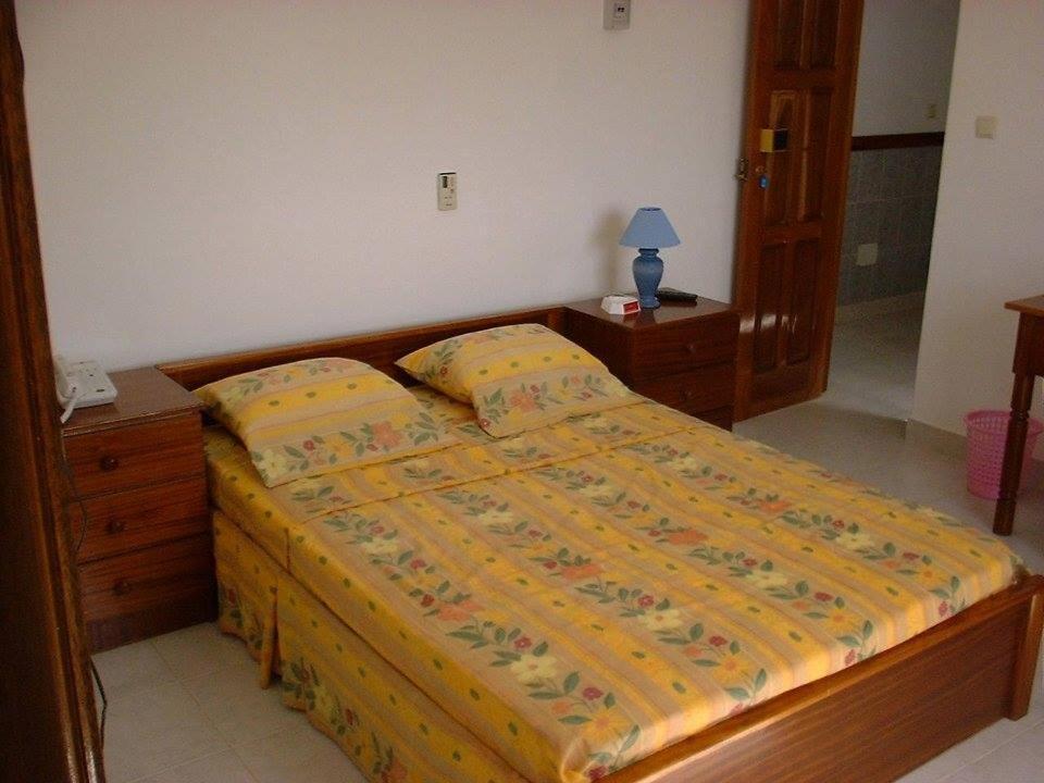ホテル Residencial Por Do Sol Porto Novo エクステリア 写真